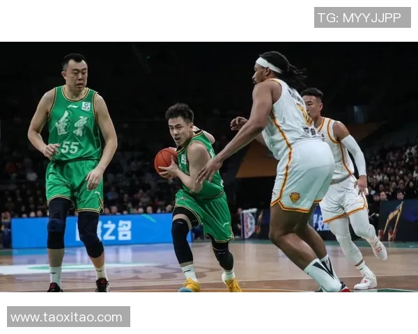 北京八喜迎战新疆球队力争主场胜利展现实力与斗志